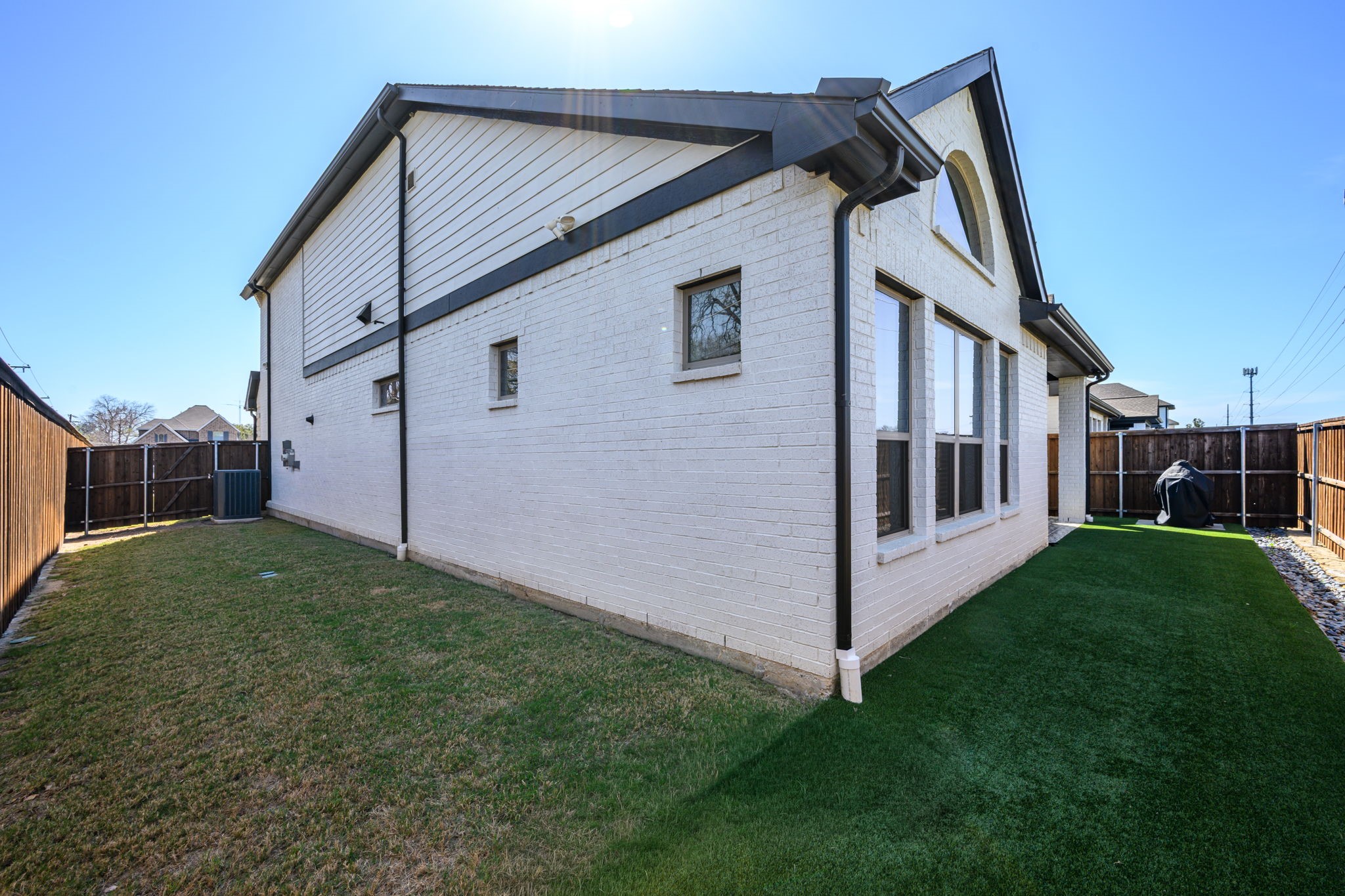 3481 Rosebud Park Lane