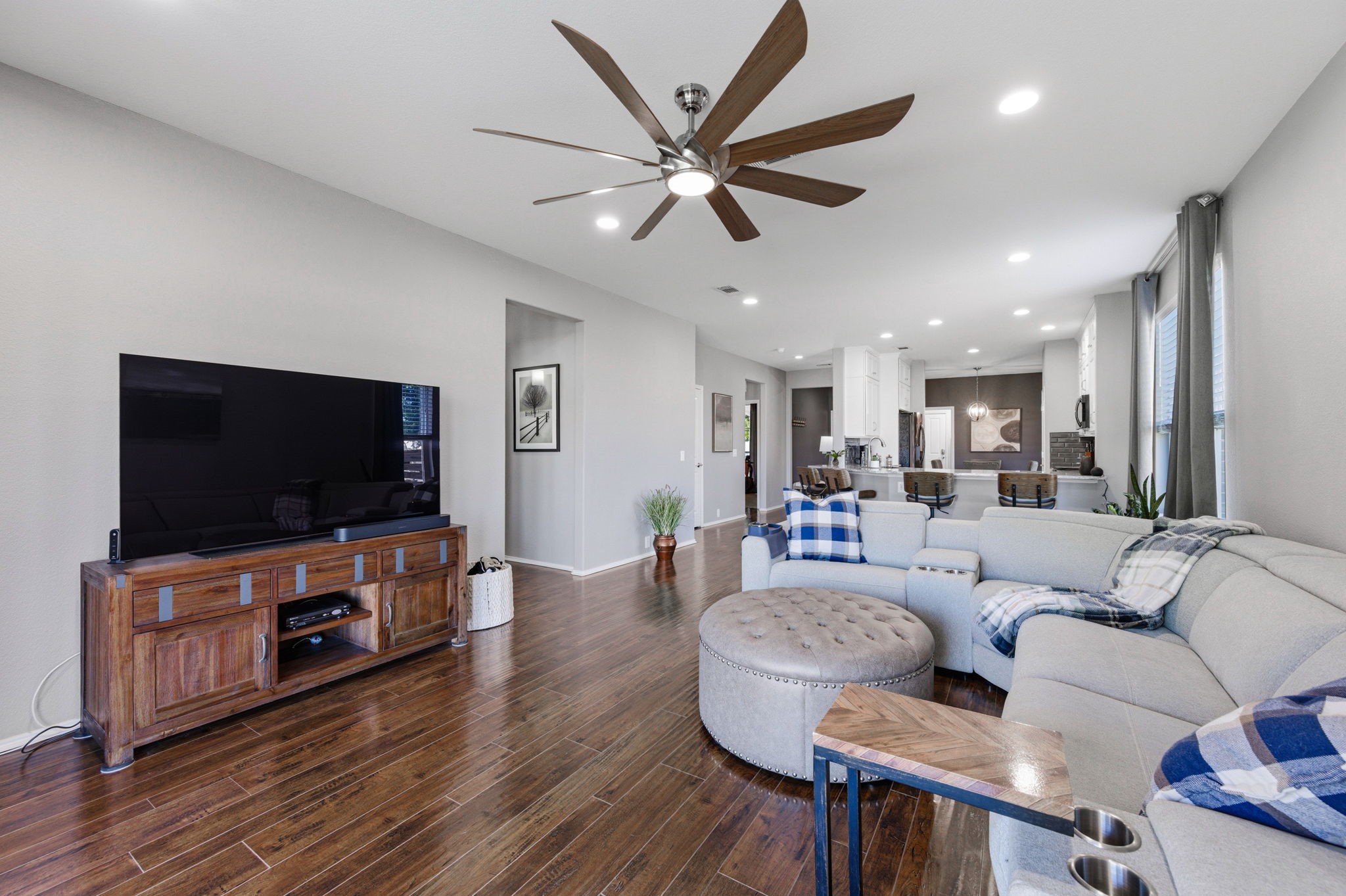 7986 Hogan Court