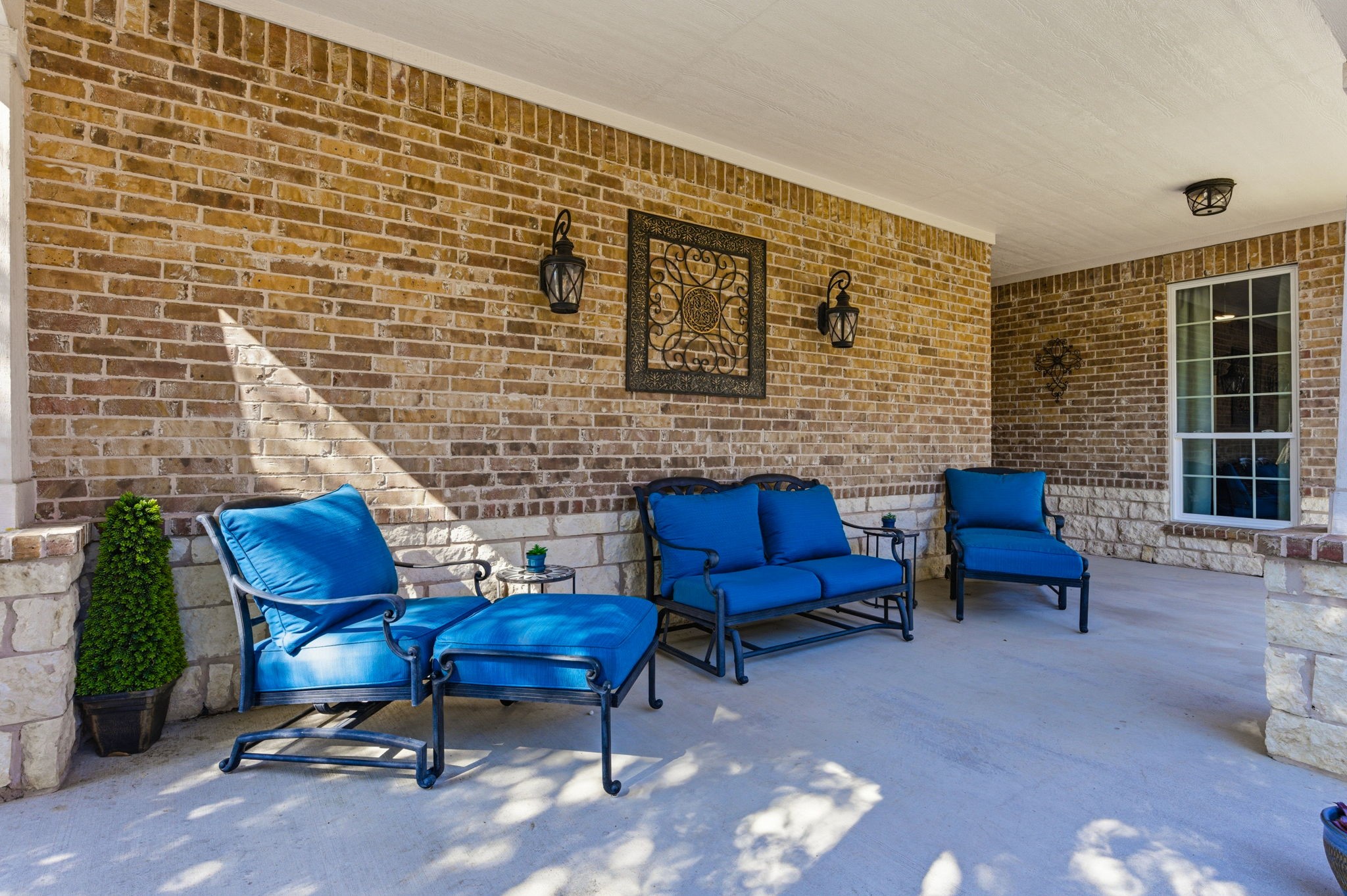 7986 Hogan Court