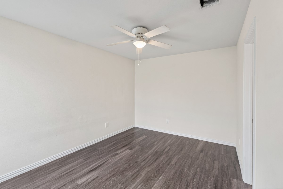2417 Abigail Lane