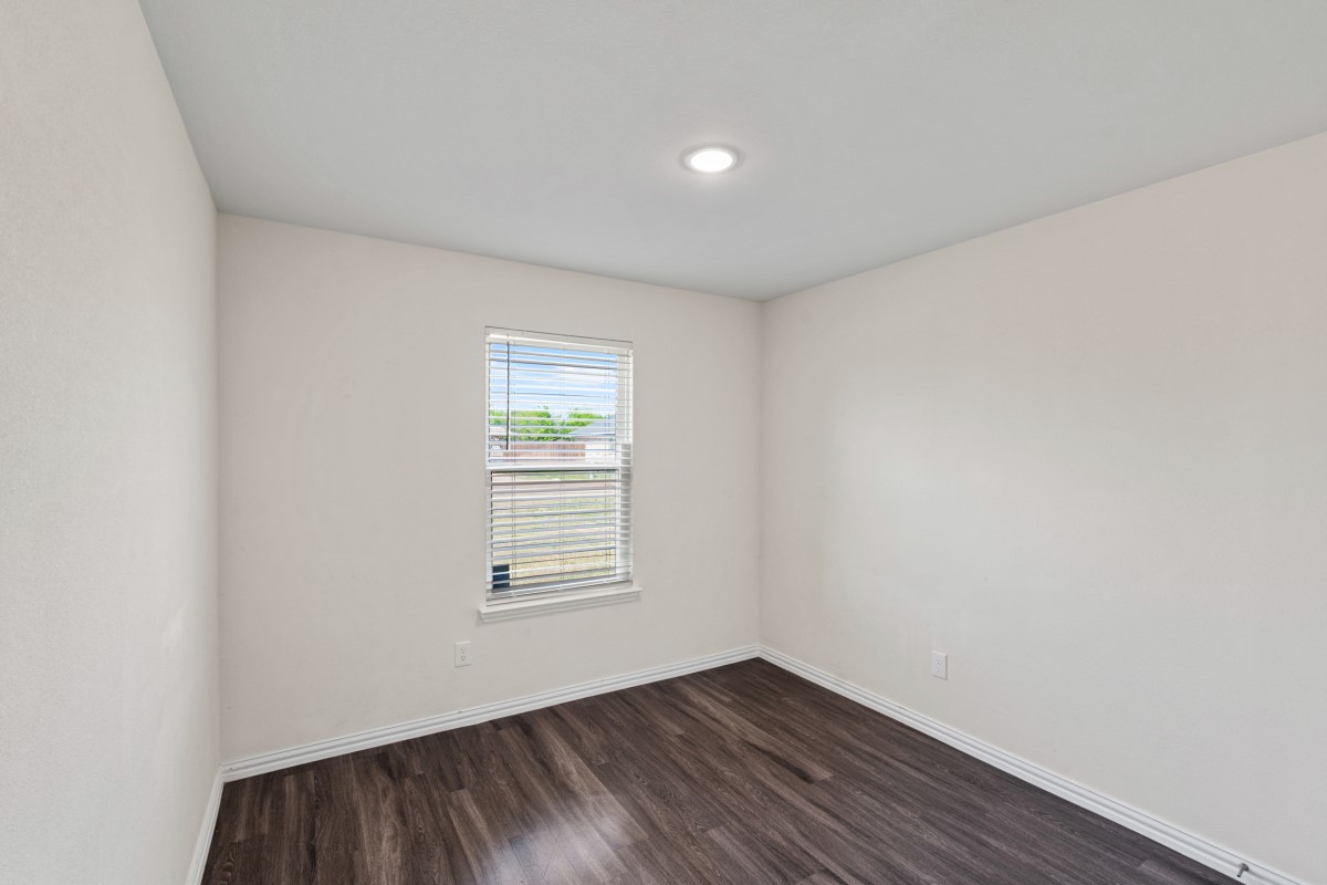 2417 Abigail Lane
