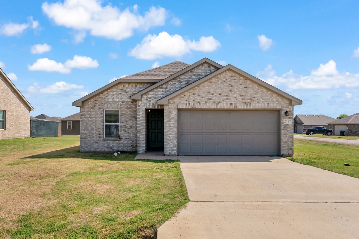 2417 Abigail Lane