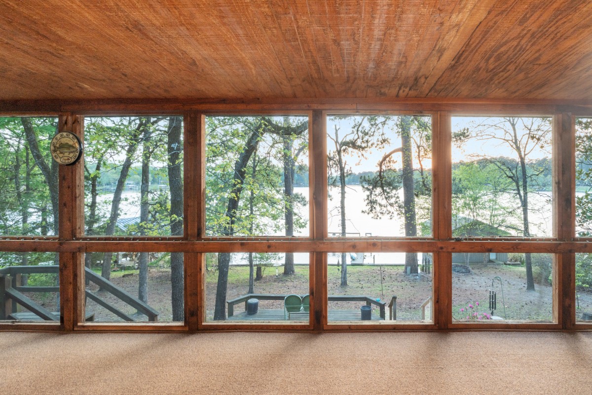 136 County Road 3232