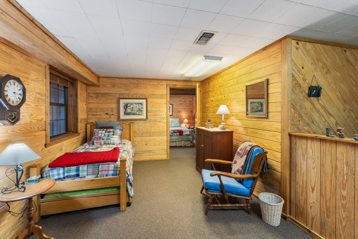 136 County Road 3232