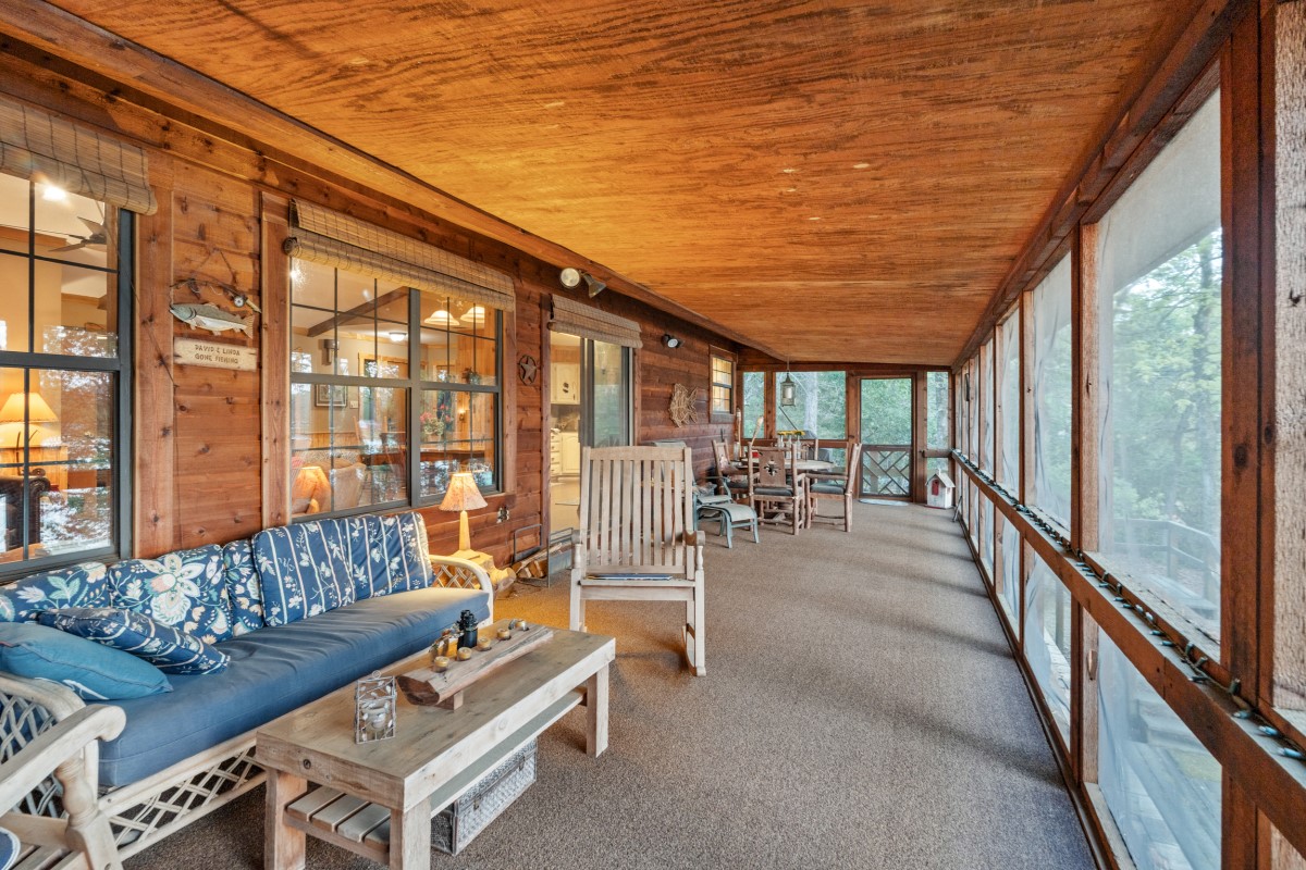 136 County Road 3232