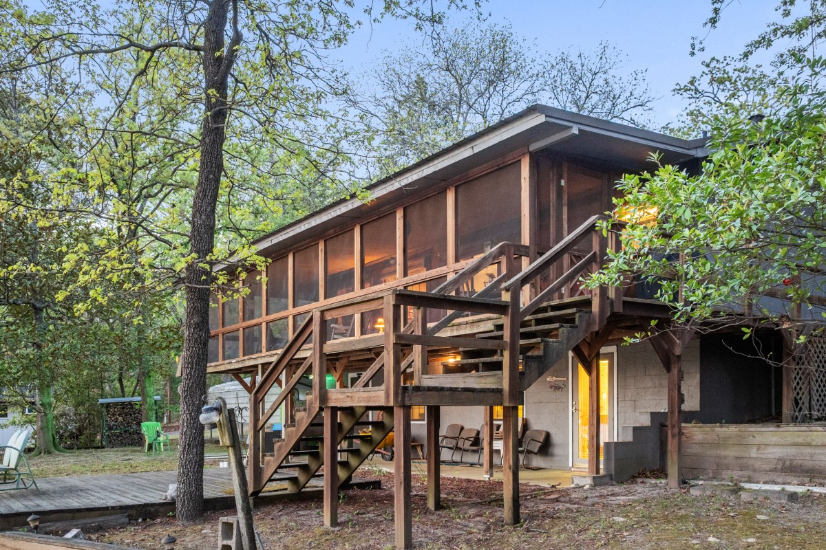 136 County Road 3232