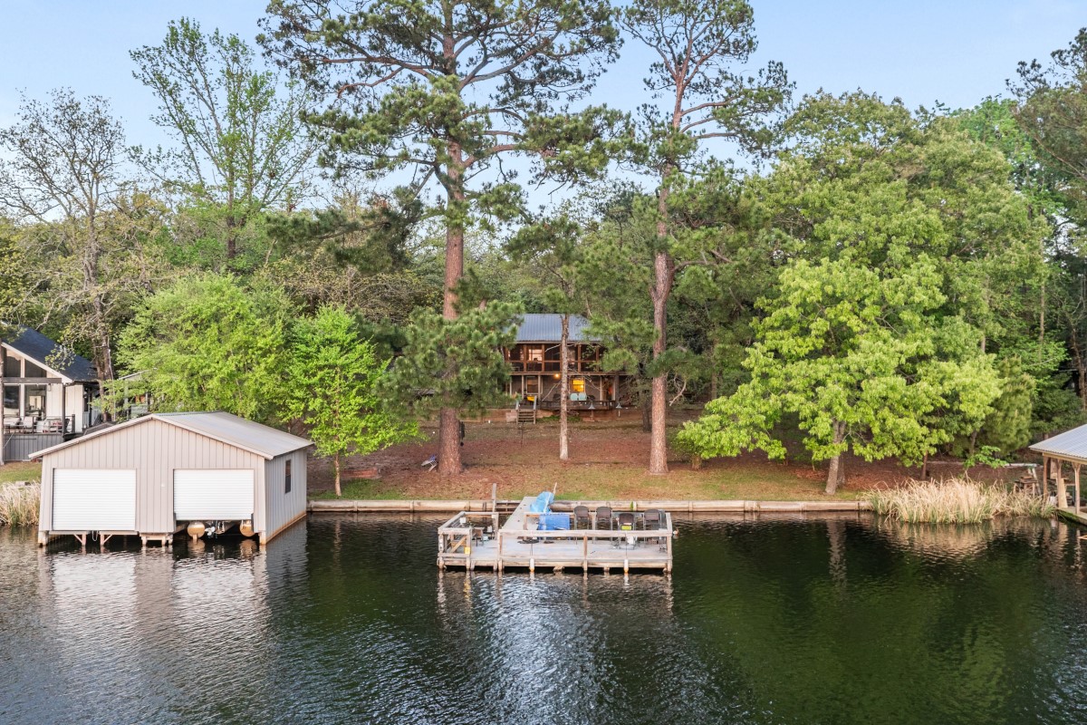 136 County Road 3232