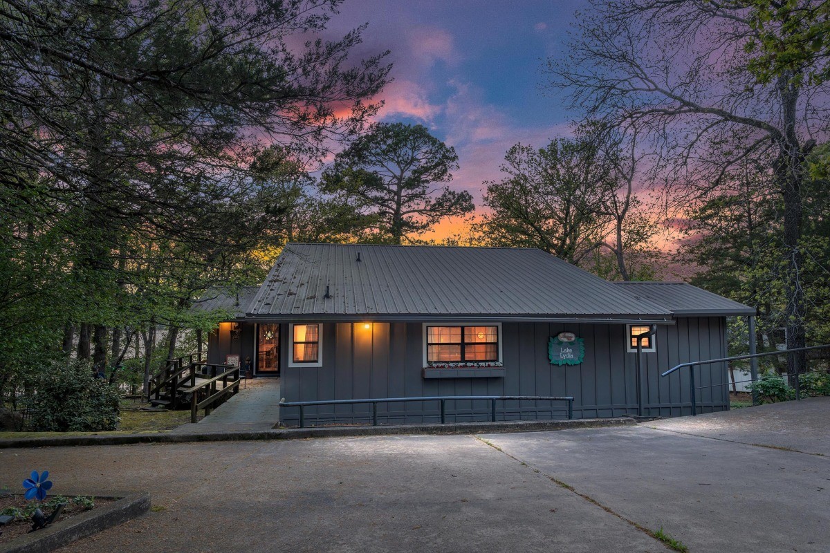 136 County Road 3232