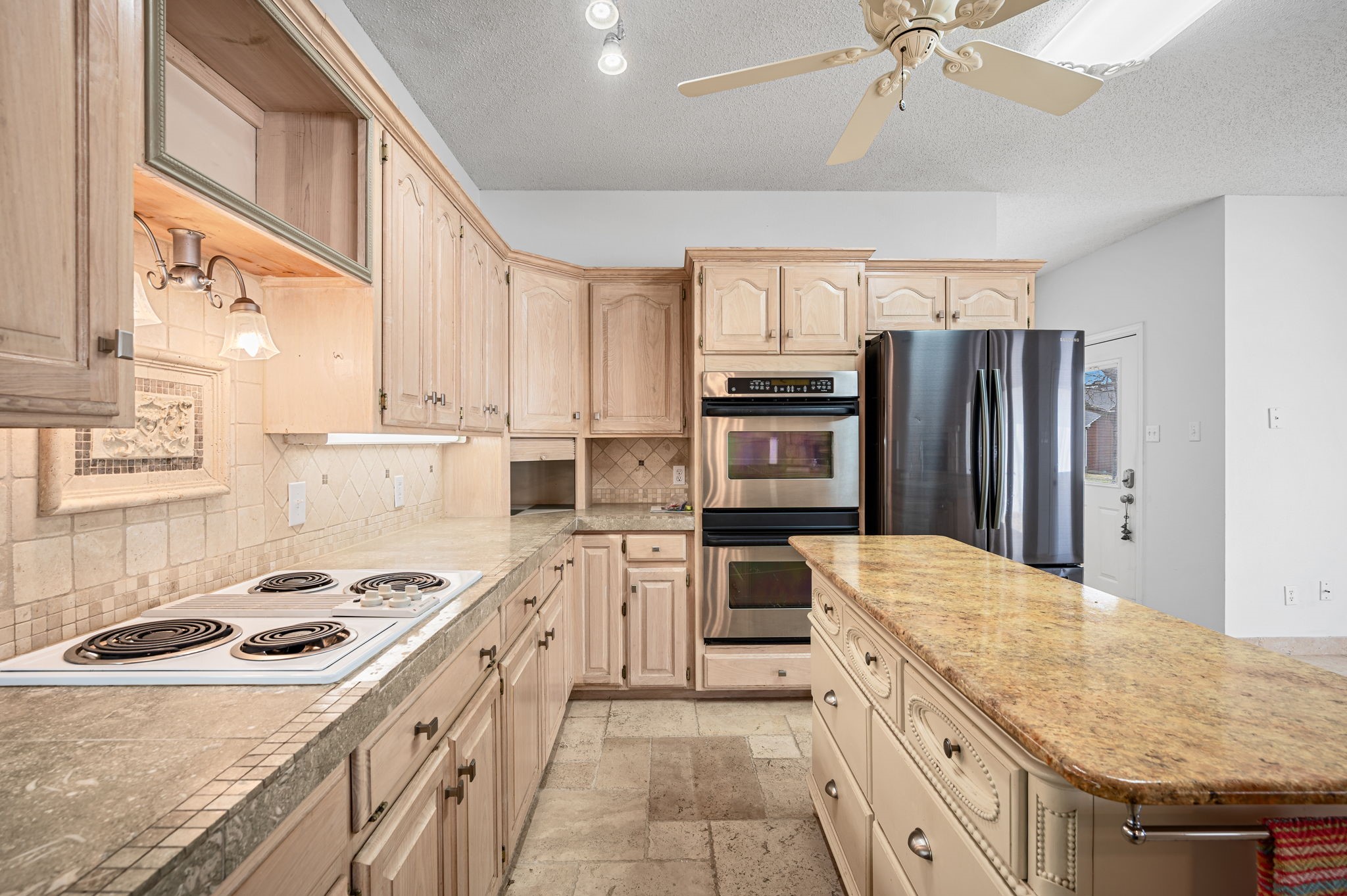 5327 Dusty Road