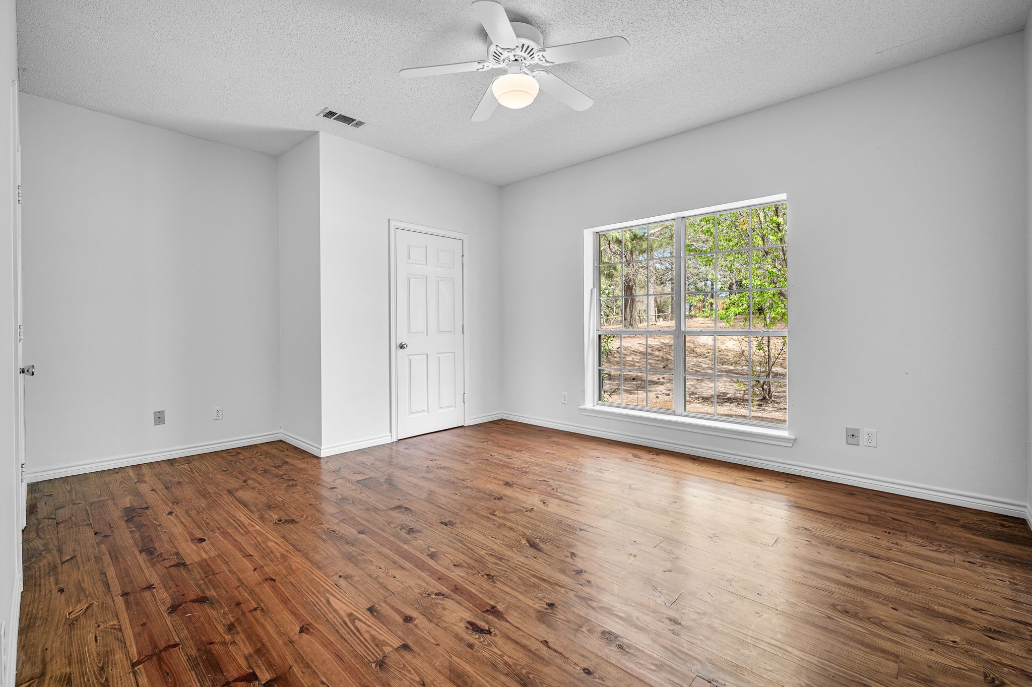 5327 Dusty Road