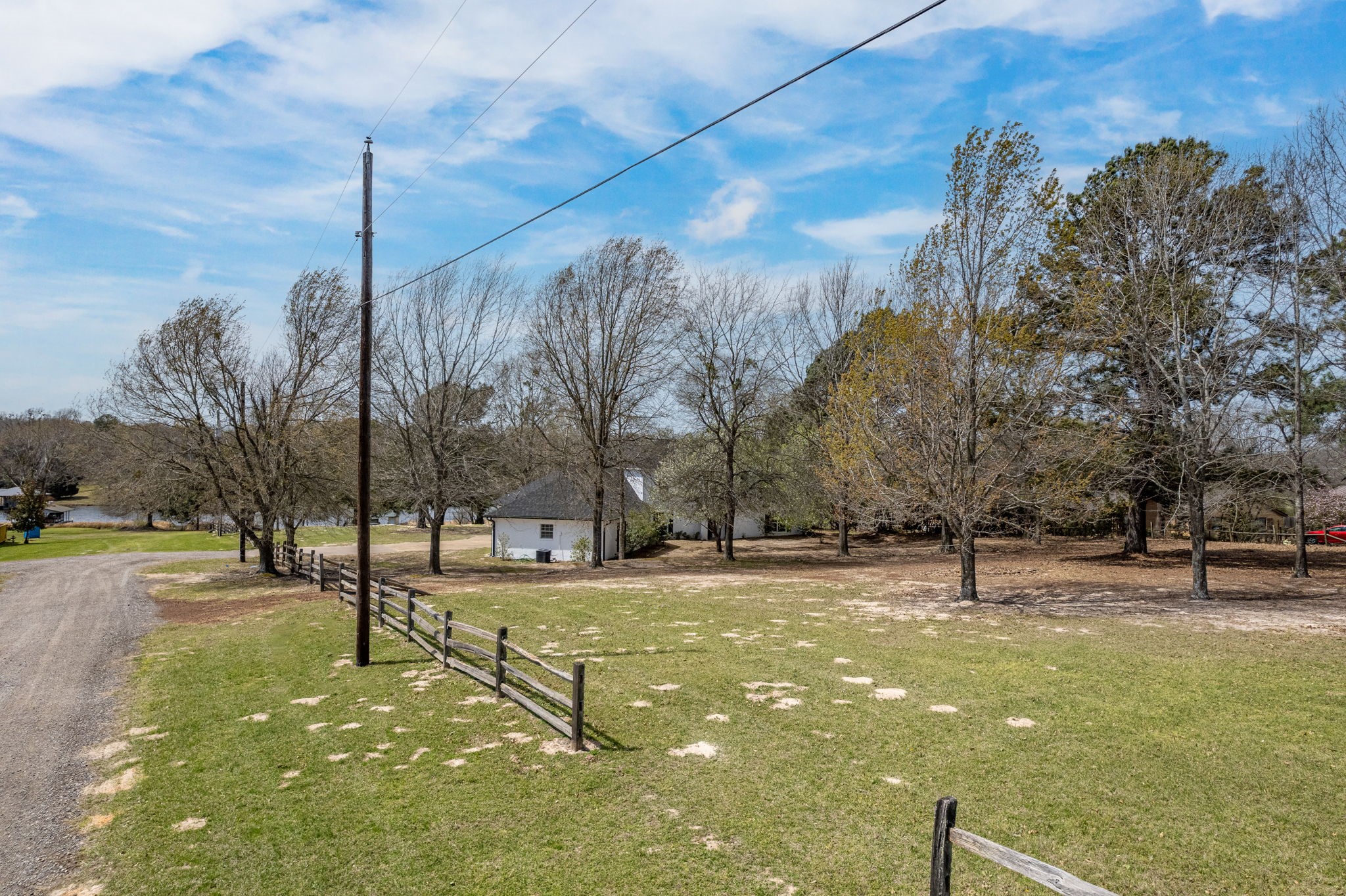 5327 Dusty Road