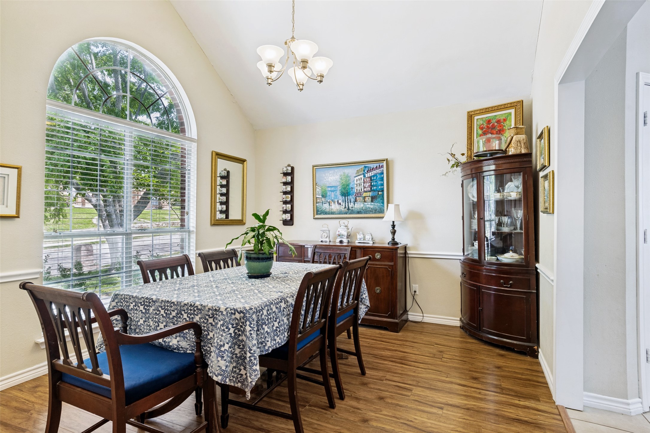 3304 Cedar Brook Court