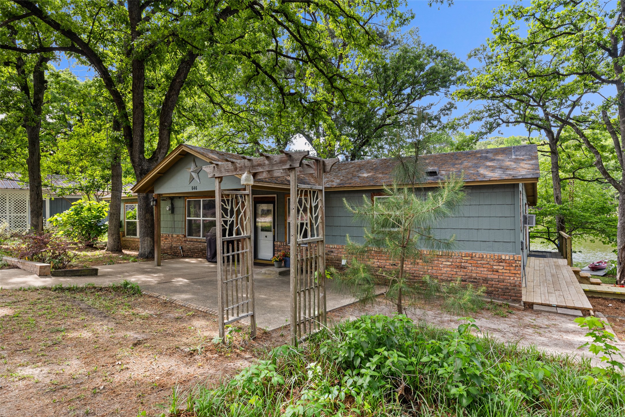 646 County Road 3235