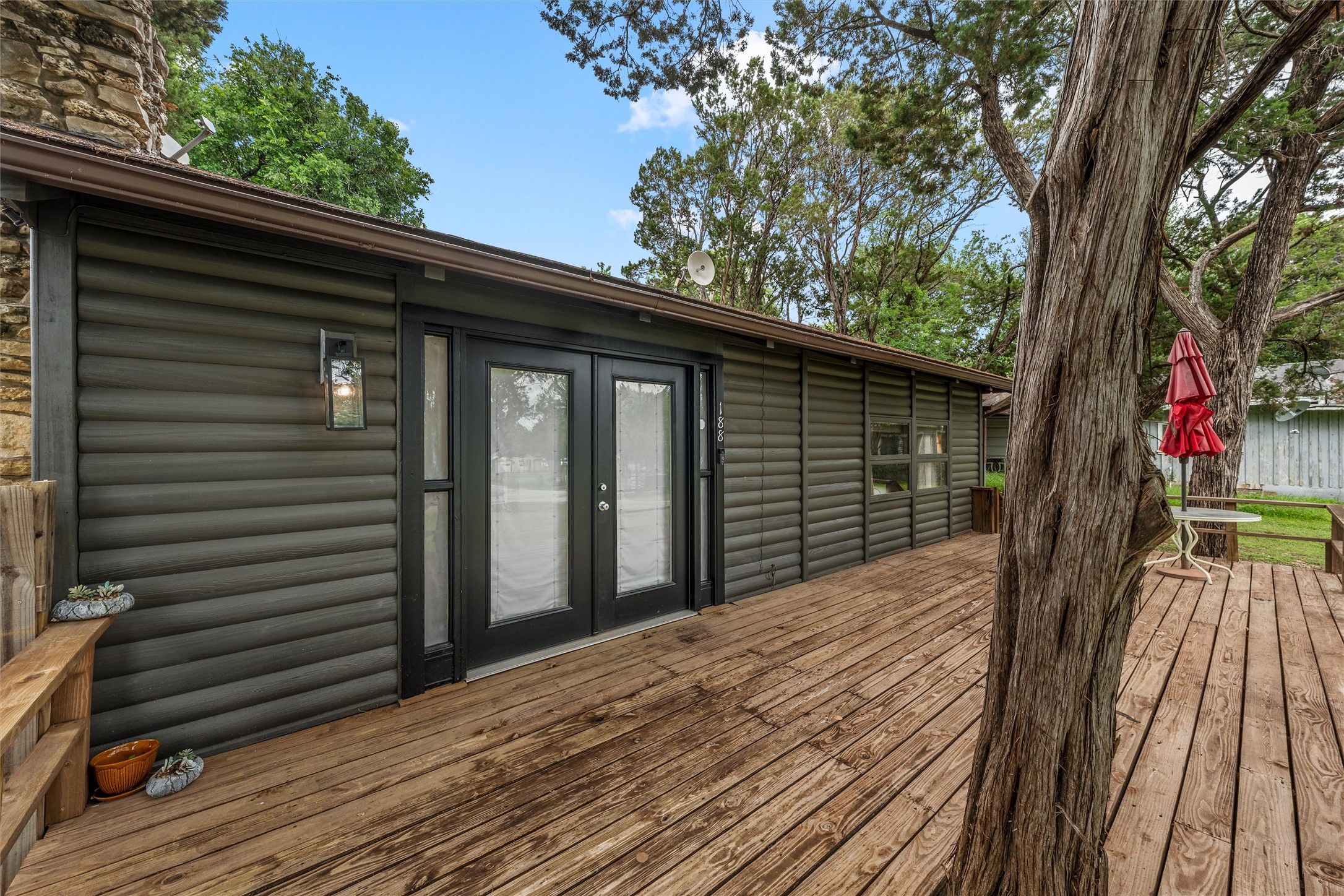 188 Linda Lee Loop