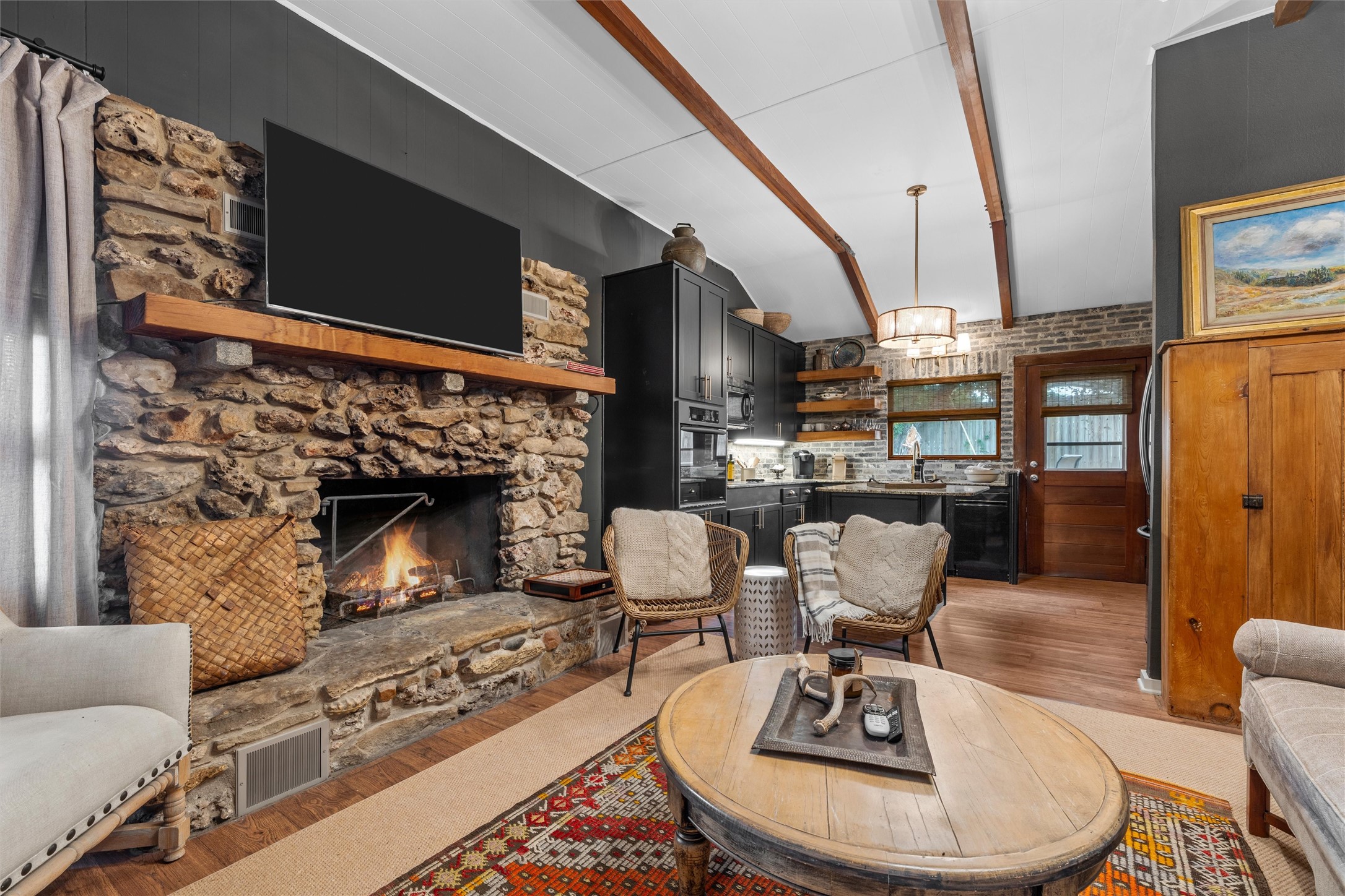 188 Linda Lee Loop