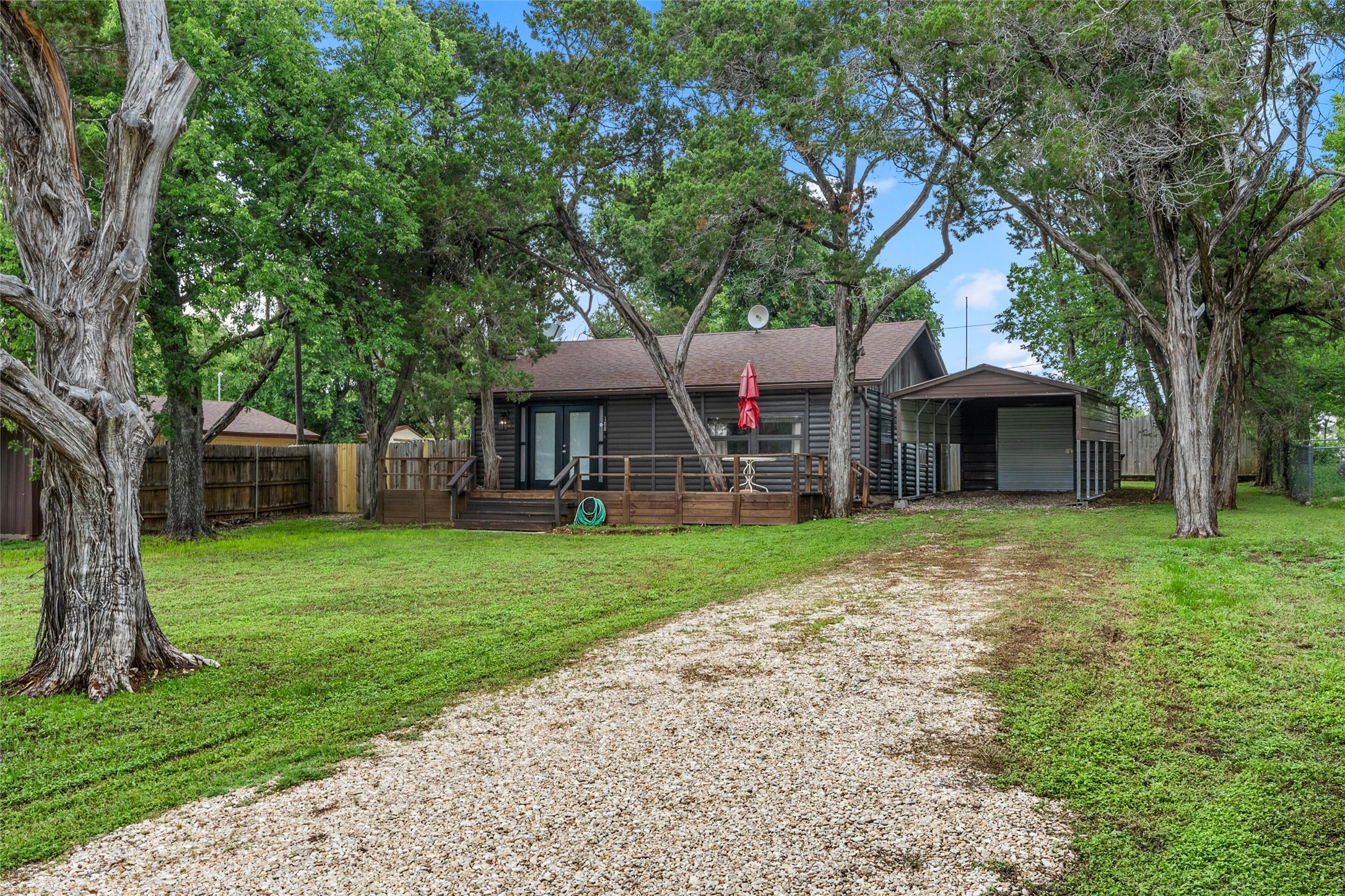188 Linda Lee Loop