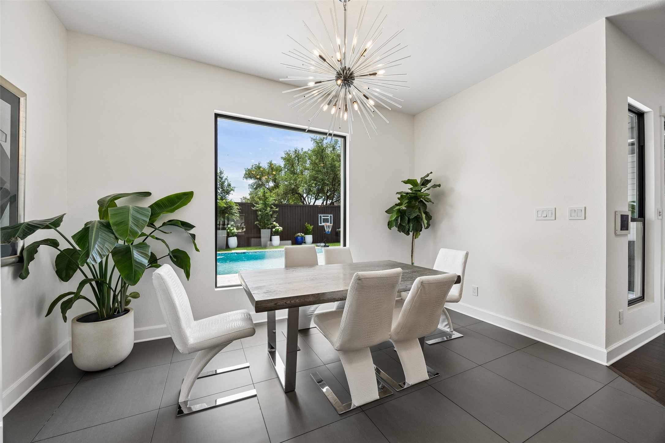 6610 Southpoint Drive