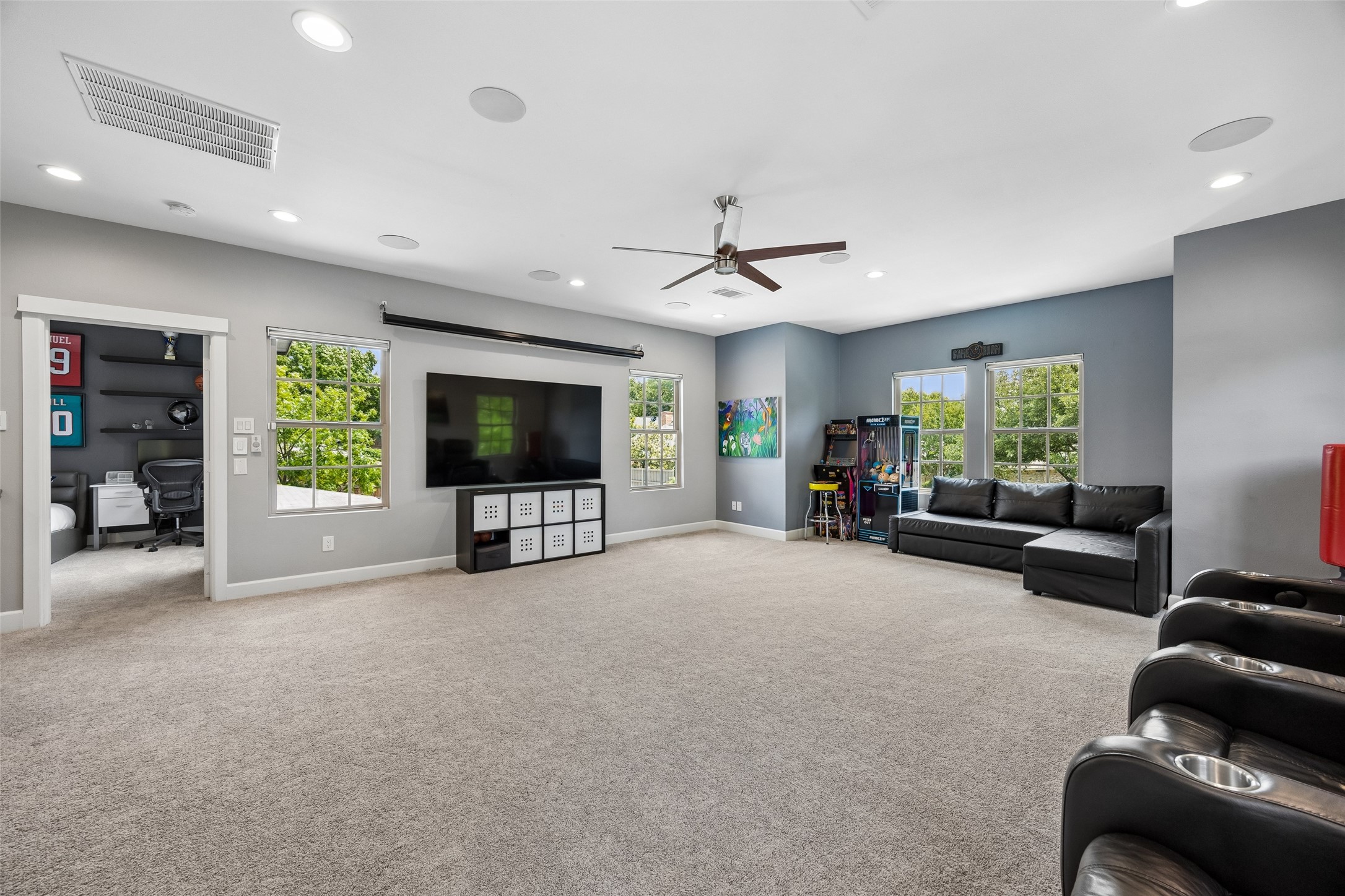 6610 Southpoint Drive