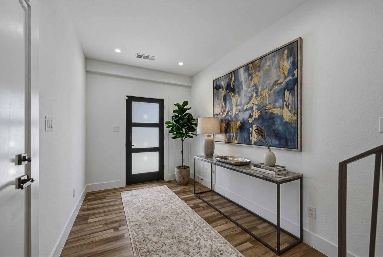 521 Melba Street 101