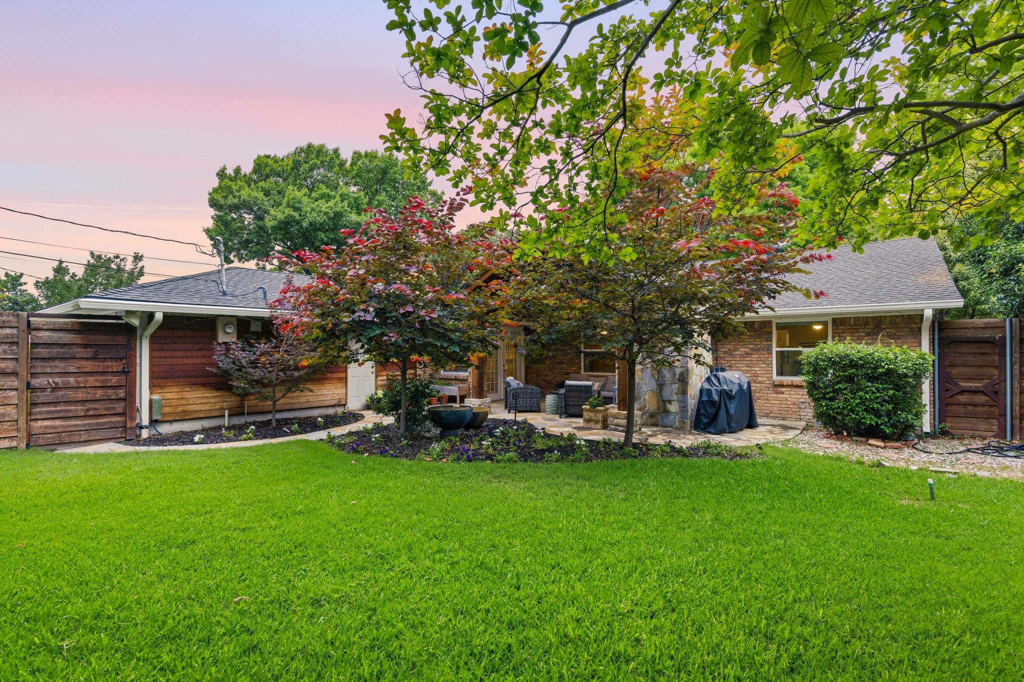 9854 Broken Bow Road