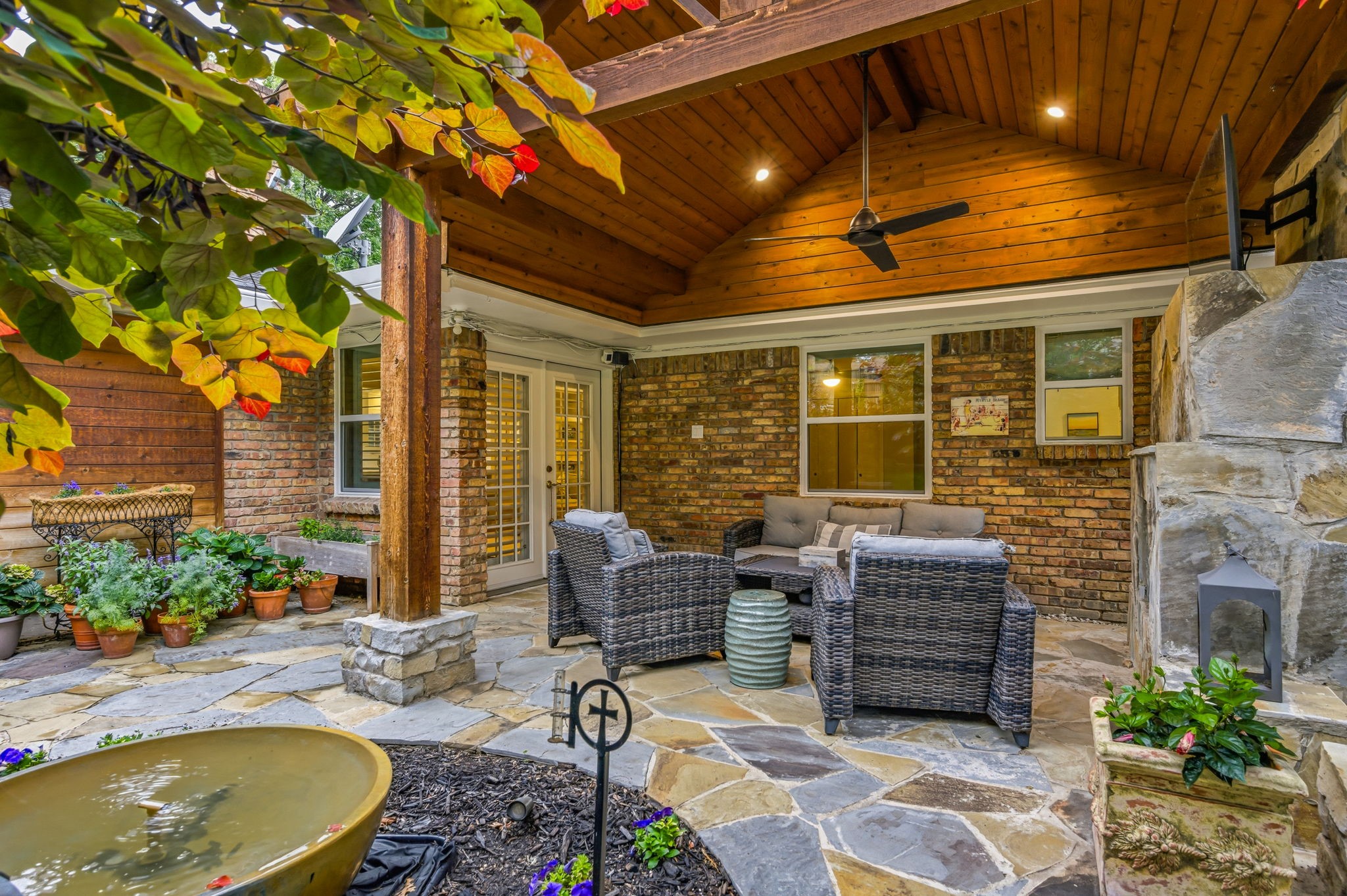 9854 Broken Bow Road