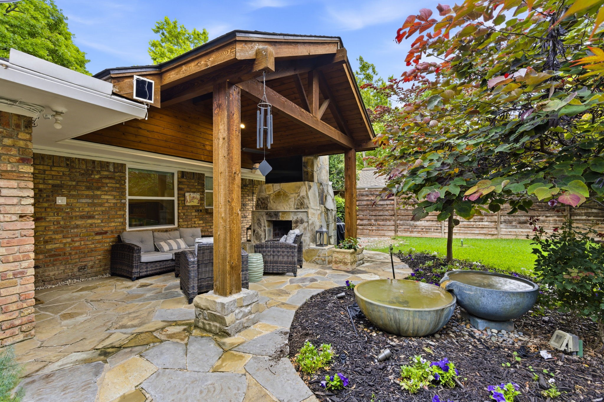 9854 Broken Bow Road