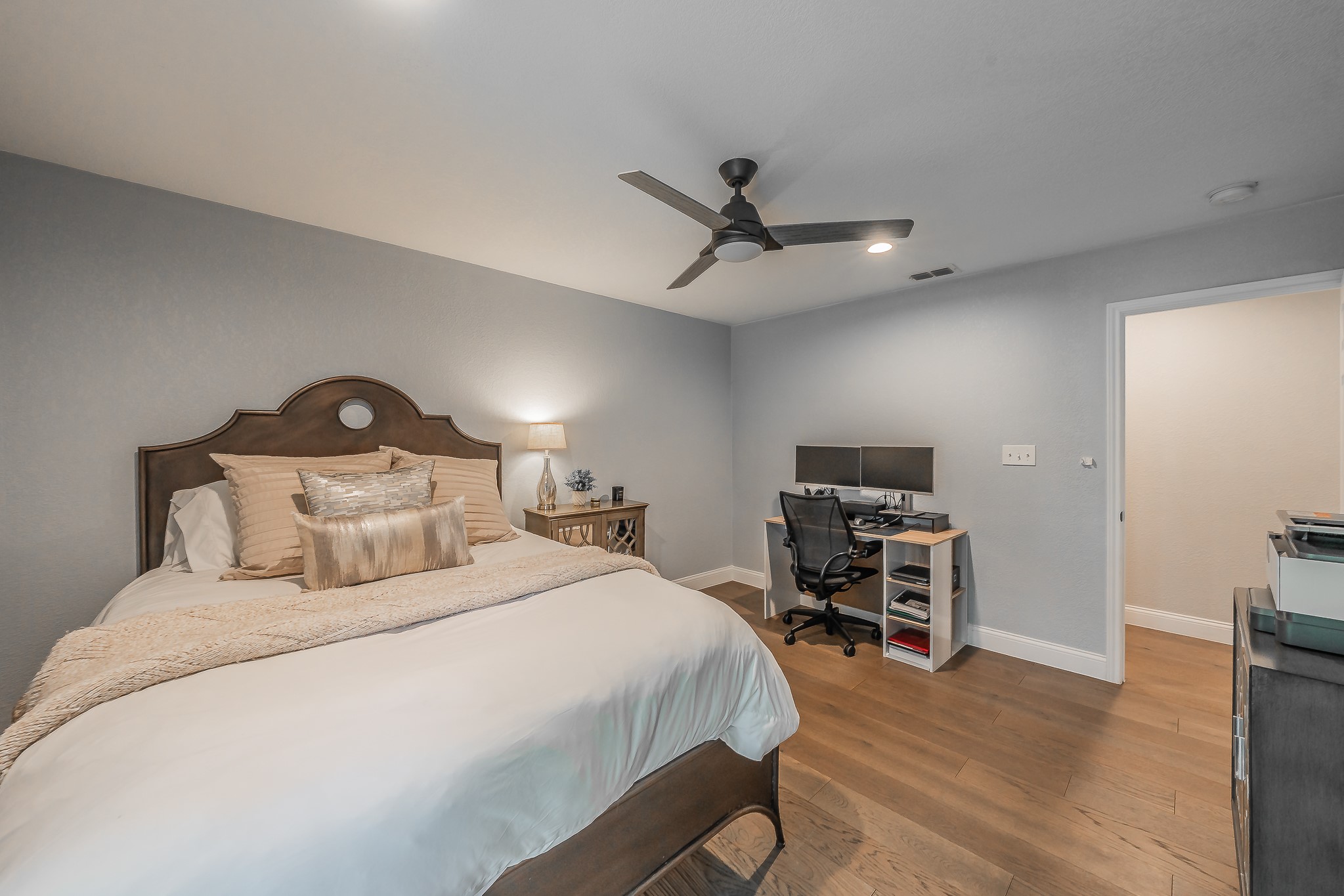 7636 La Risa Drive