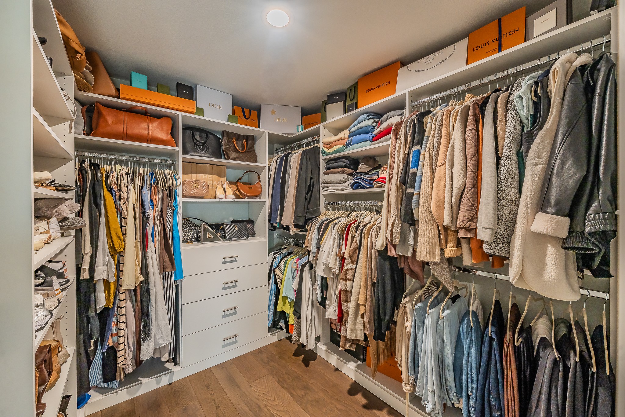 7636 La Risa Drive