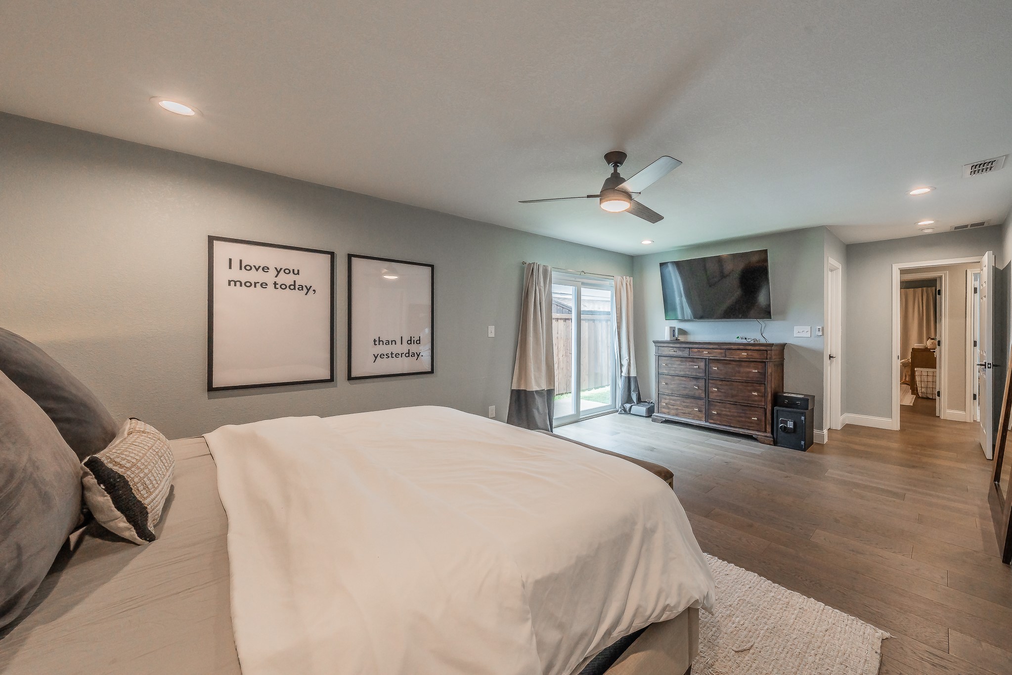 7636 La Risa Drive