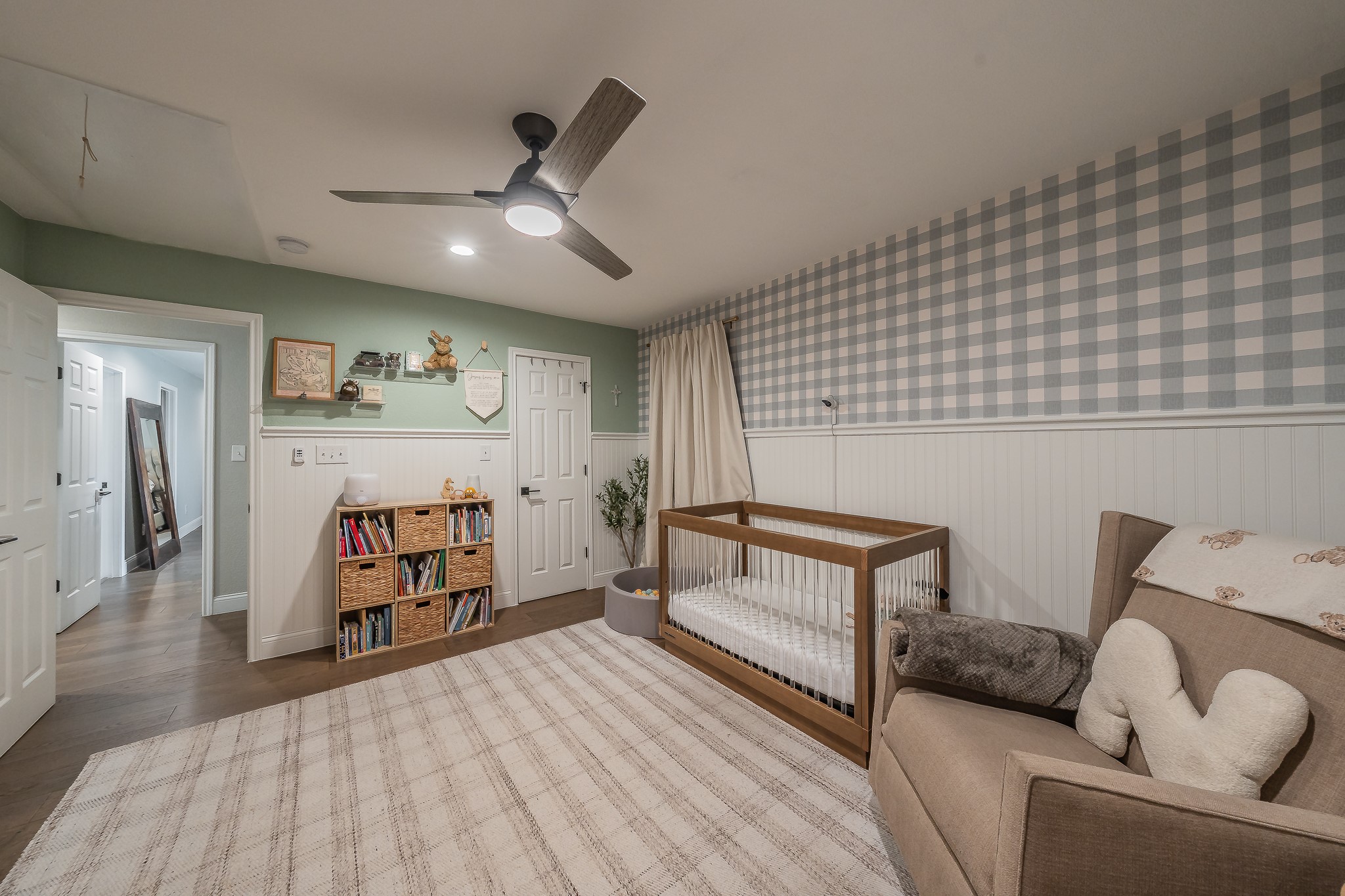 7636 La Risa Drive