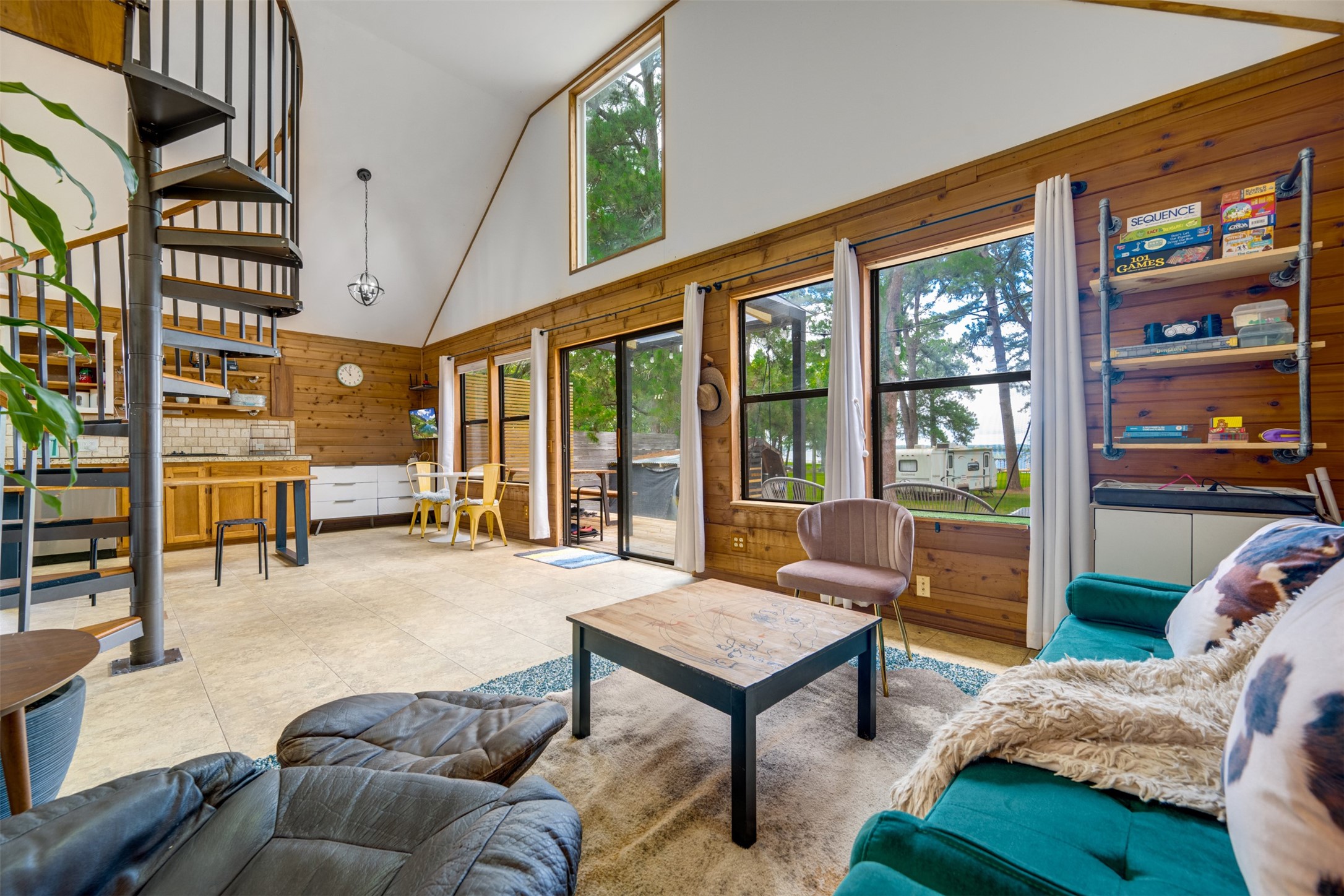 4737 Sunrise Drive