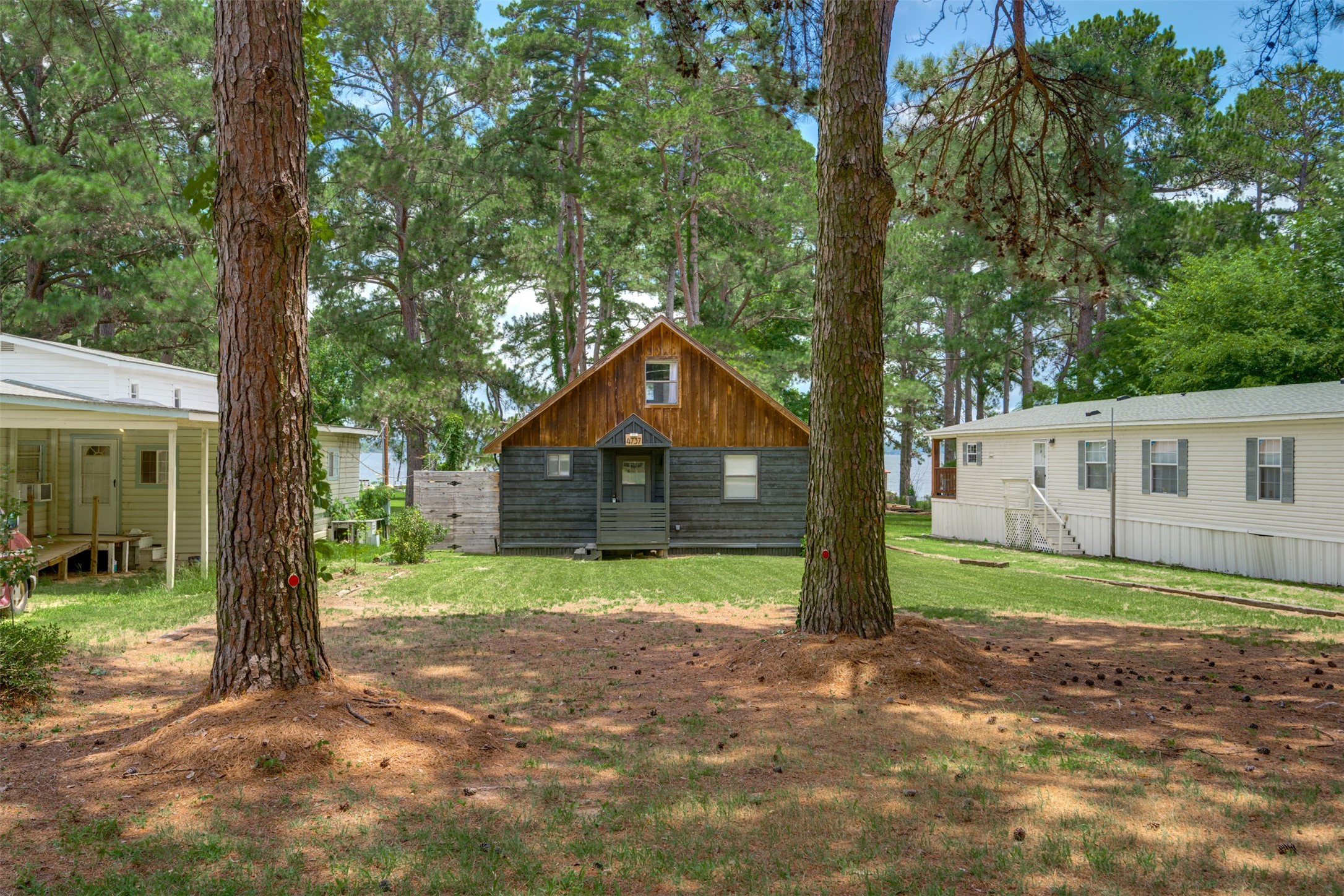 4737 Sunrise Drive