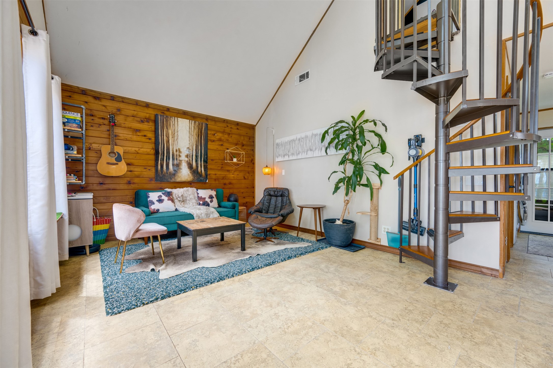 4737 Sunrise Drive