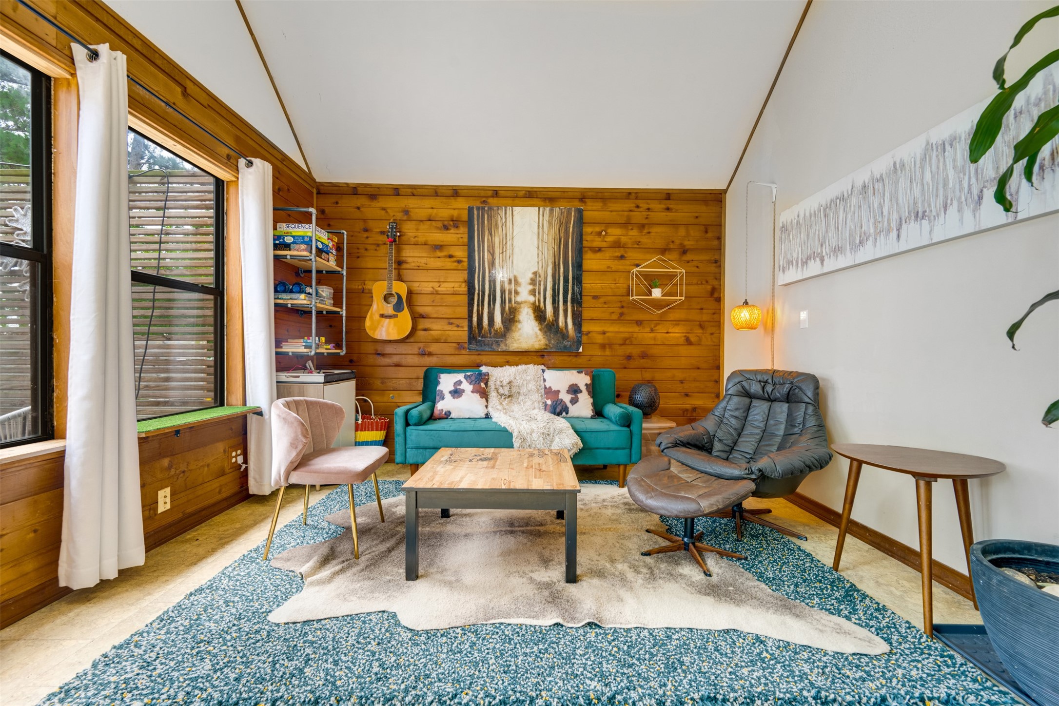 4737 Sunrise Drive