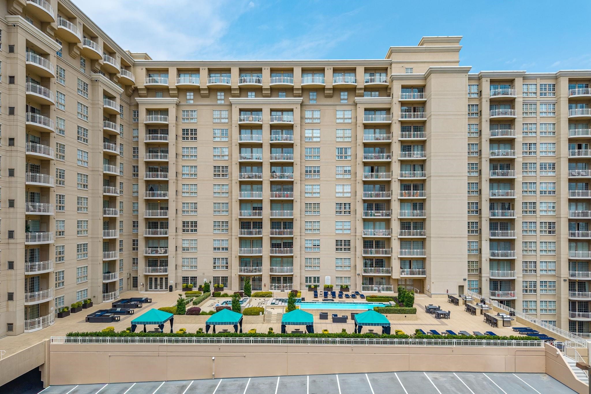 3225 Turtle Creek Boulevard 632