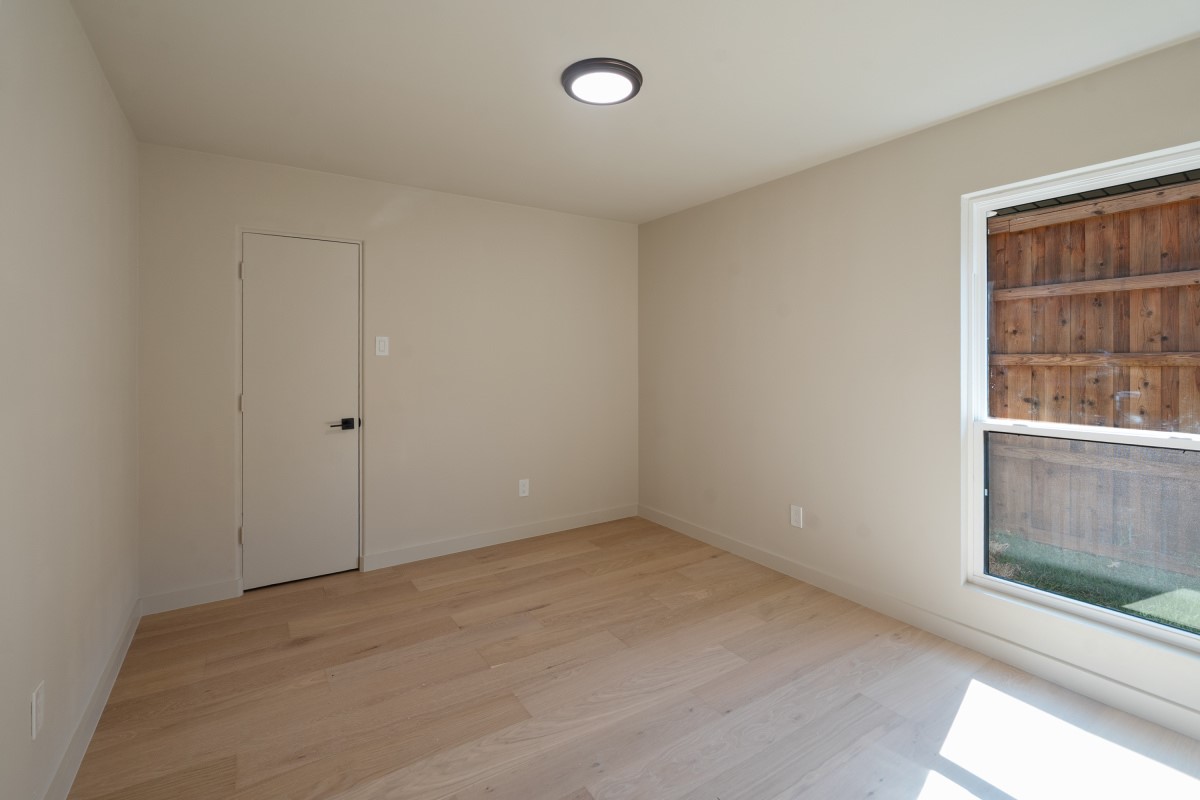 6515 Genstar Lane