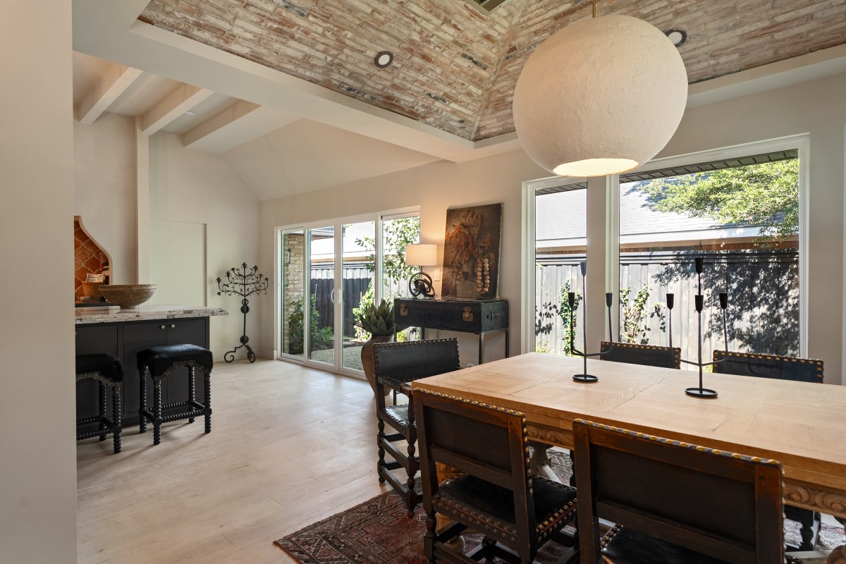6515 Genstar Lane