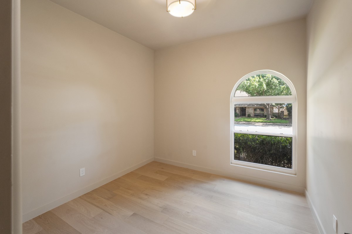 6515 Genstar Lane