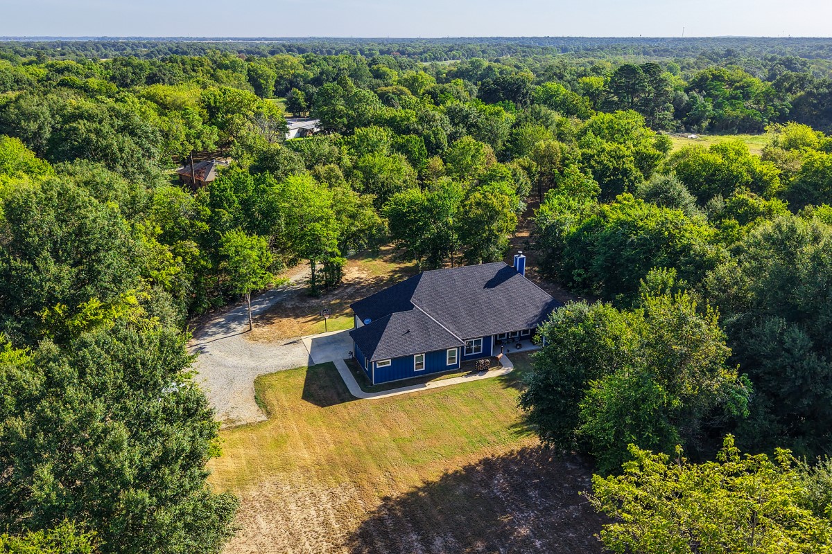 914 Pin Oak Street