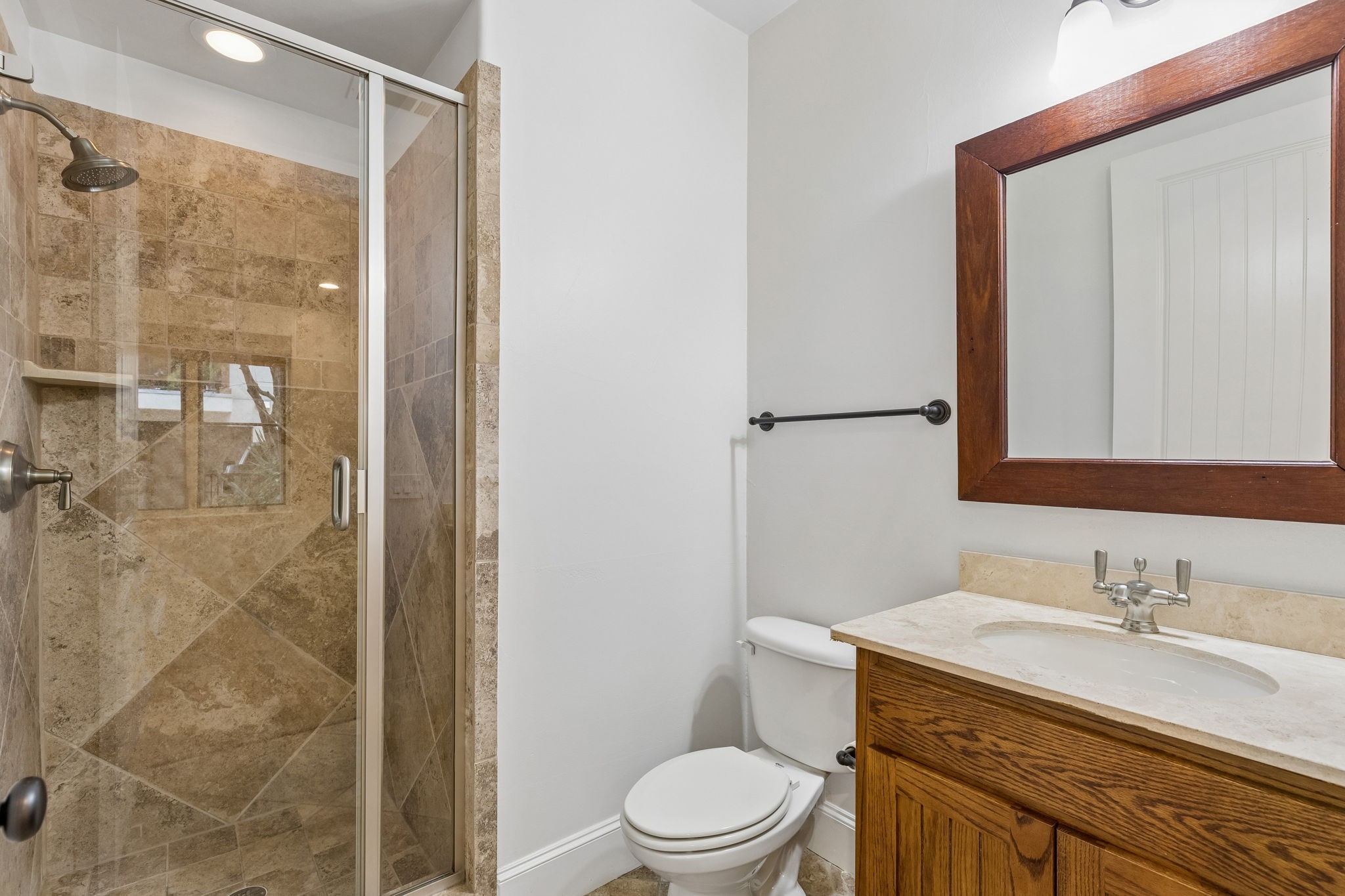 4406 Bowser Avenue 2