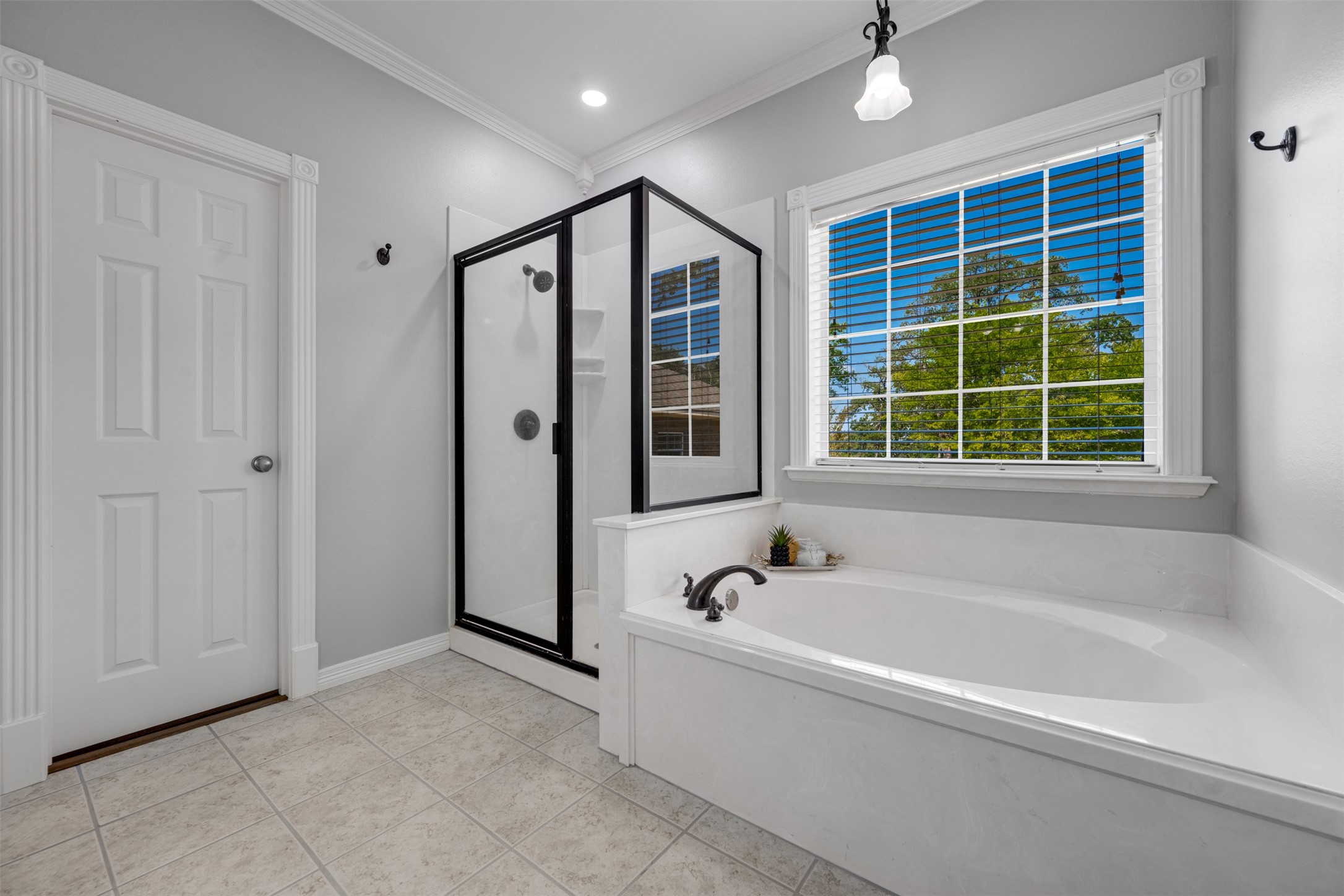 16502 Caddo Trail