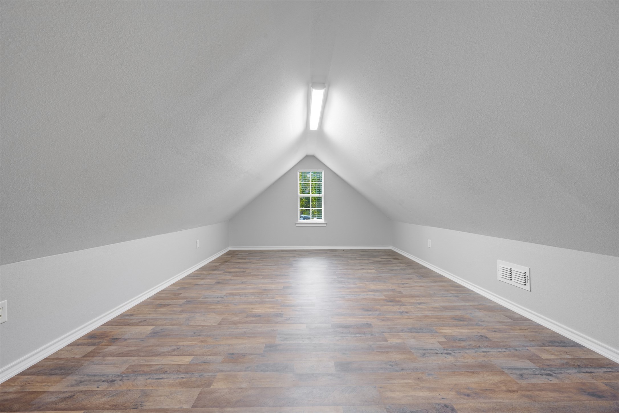 16502 Caddo Trail