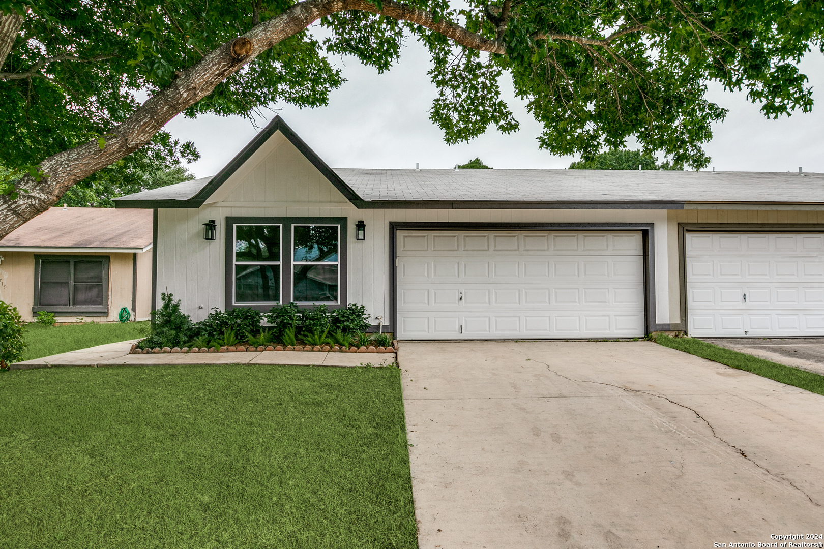 11719 Spring Song Dr