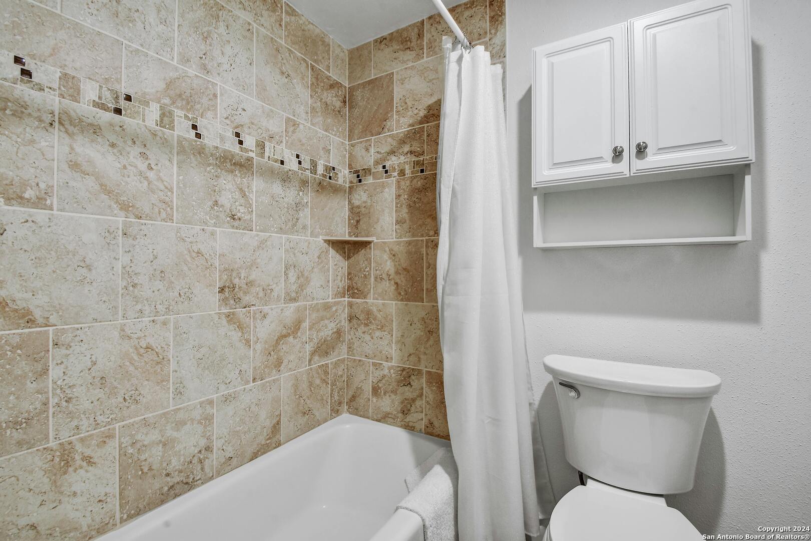 3102 EISENHAUER RD Unit: C-24