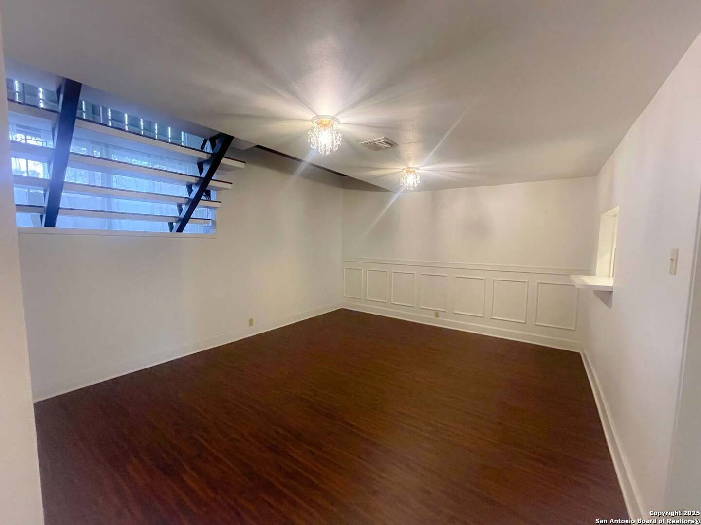 3102 EISENHAUER RD Unit: C-24