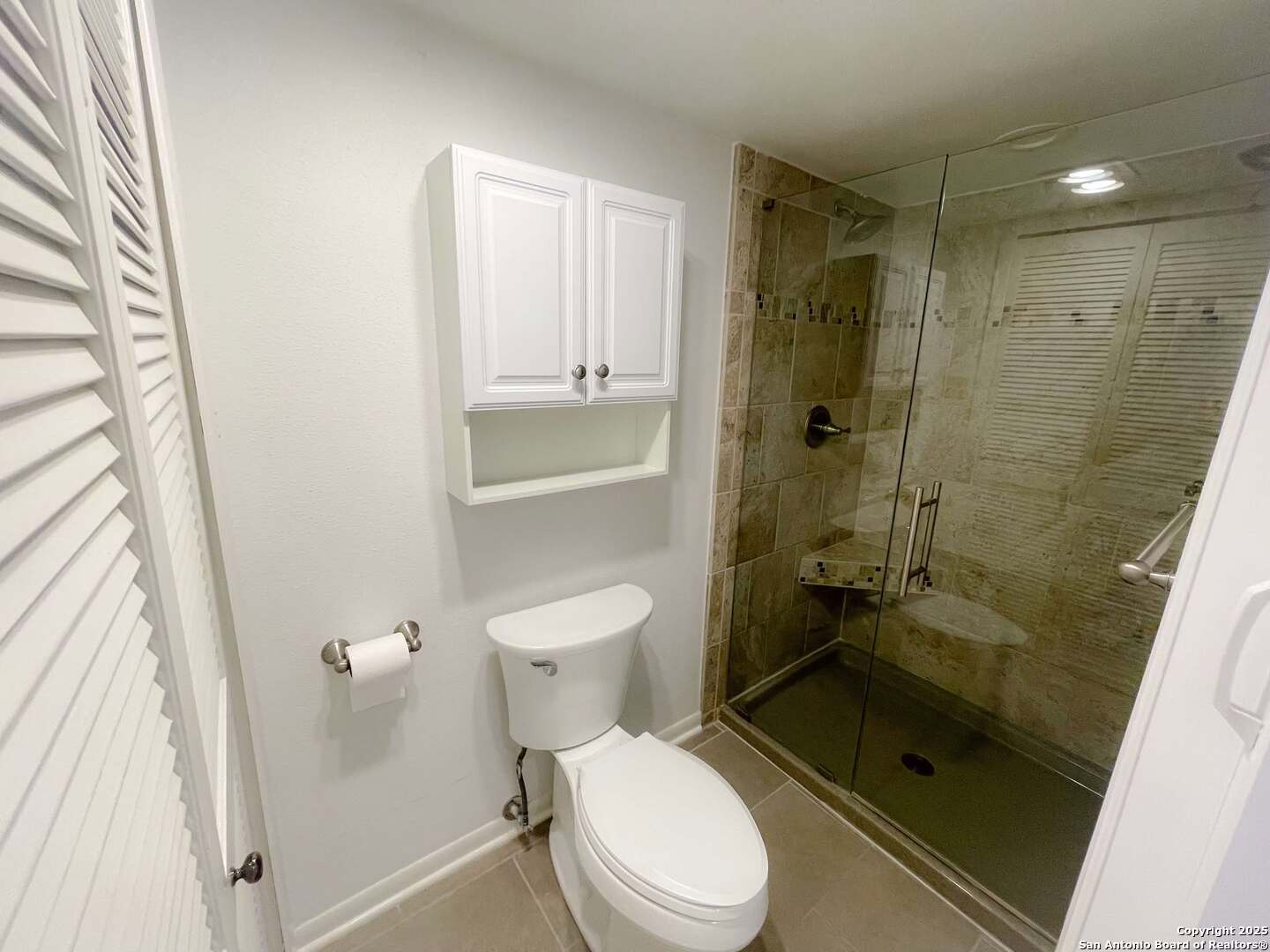 3102 EISENHAUER RD Unit: C-24
