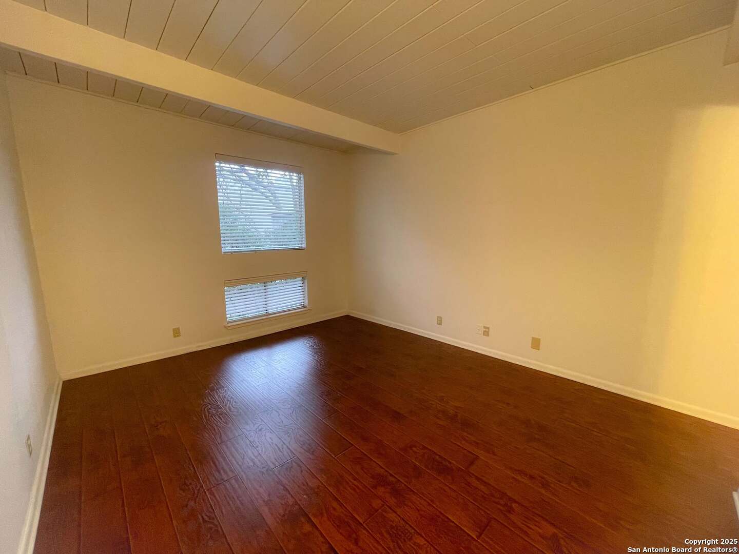 3102 EISENHAUER RD Unit: C-24