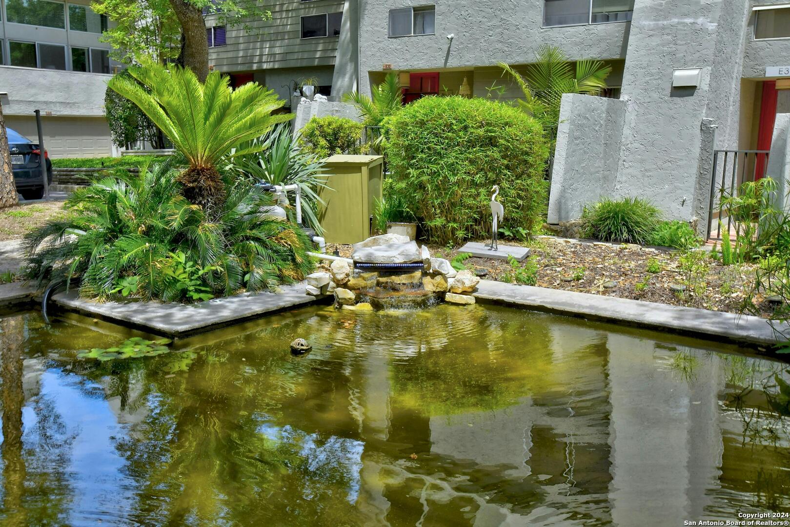 3102 EISENHAUER RD Unit: C-24