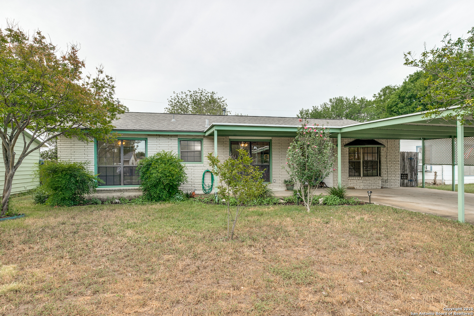 118 Elkins