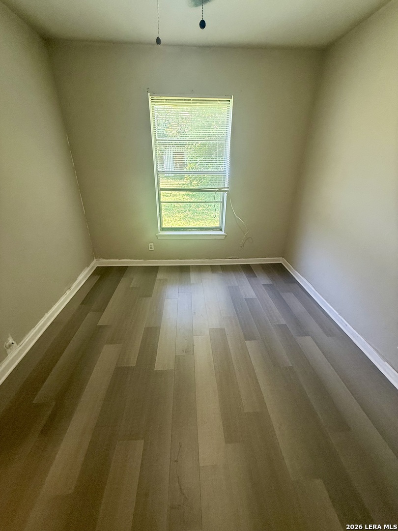 231 W Jewell